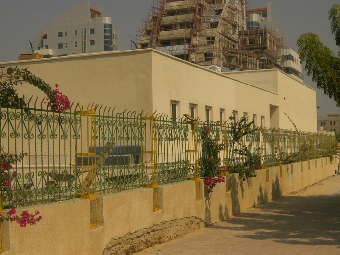 ساختمان های مدارس الزهرا، امام خمینی، روشنگر و دانشگاه- جزیره کیش